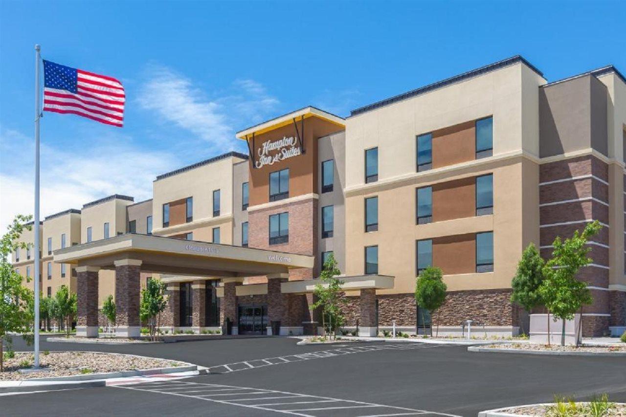 Hampton Inn & Suites Reno/Sparks Ngoại thất bức ảnh