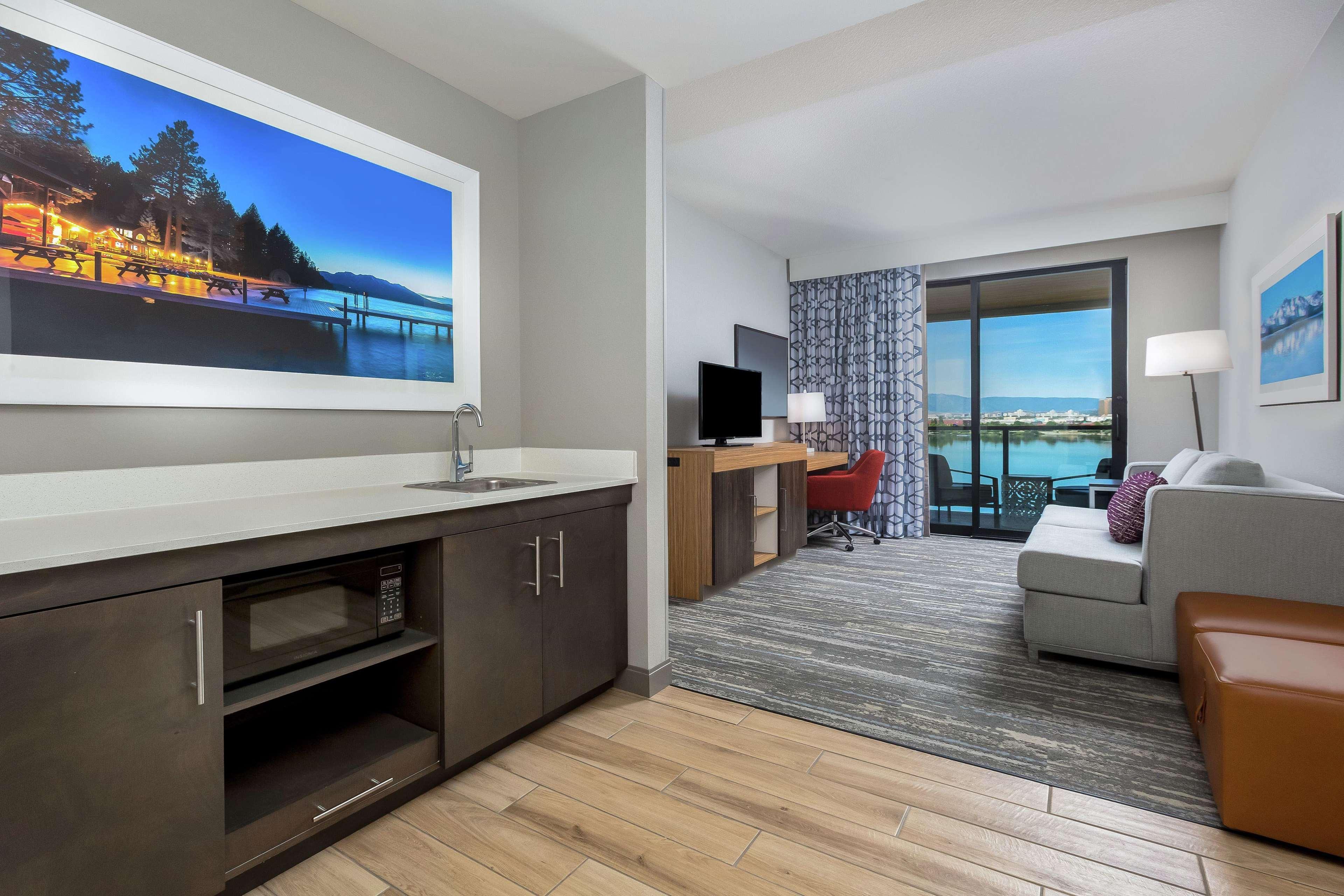 Hampton Inn & Suites Reno/Sparks Ngoại thất bức ảnh