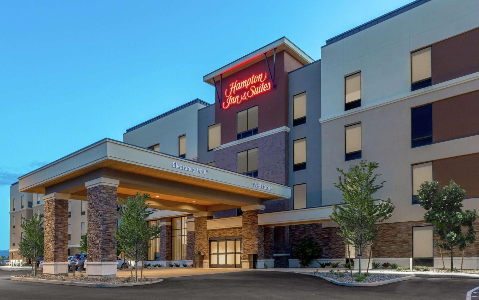 Hampton Inn & Suites Reno/Sparks Ngoại thất bức ảnh
